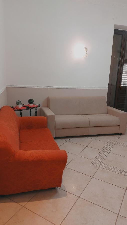 شقة La Casa Di Mamma نابولي المظهر الخارجي الصورة